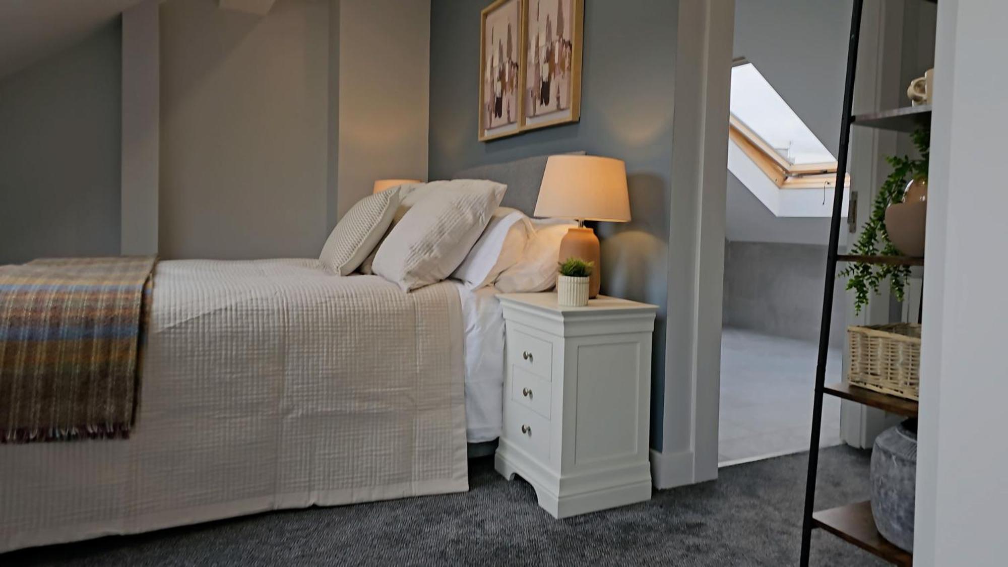 Madison House Aparthotel กัลเวย์ ภายนอก รูปภาพ