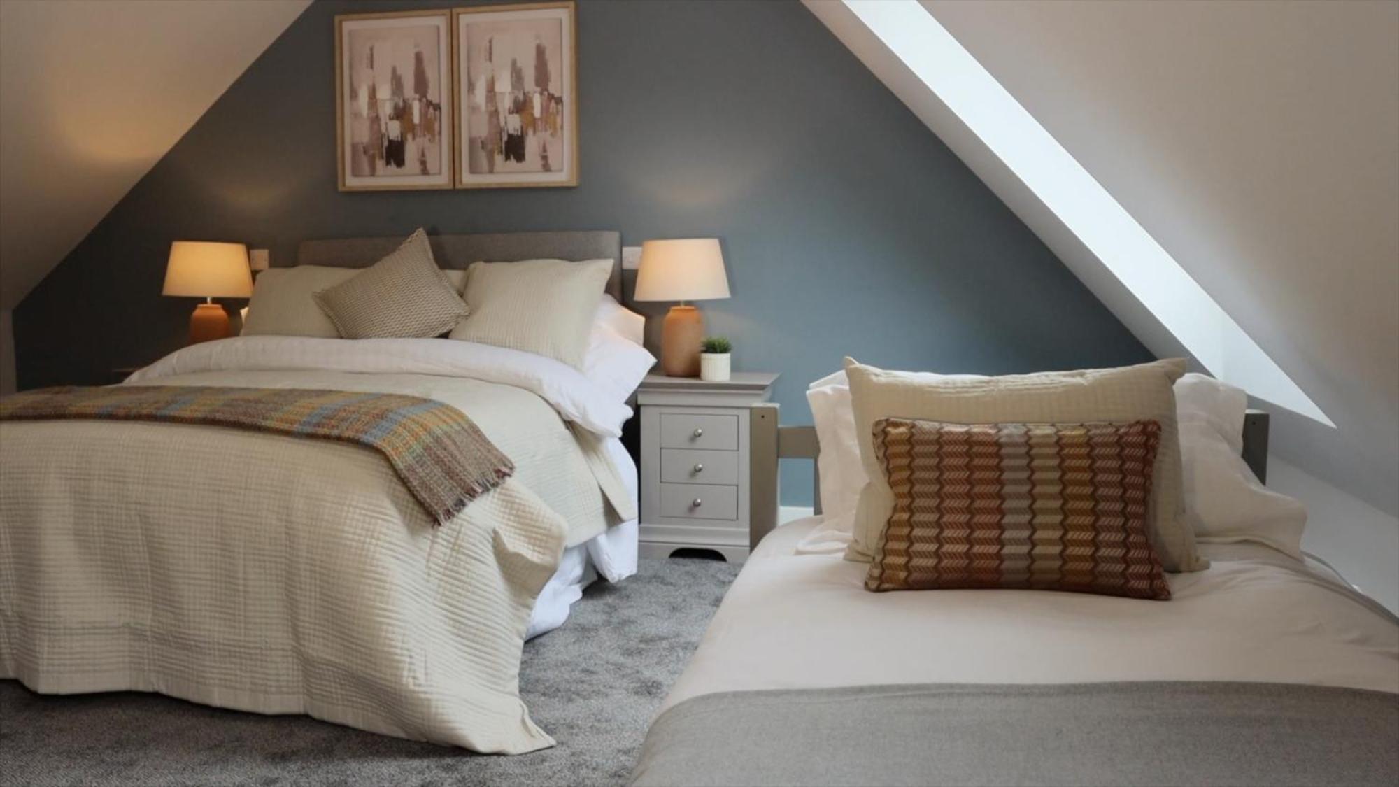 Madison House Aparthotel กัลเวย์ ภายนอก รูปภาพ
